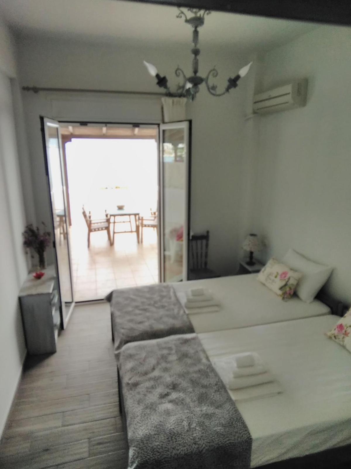 Meli-Ios Guest House อัลมิโรโปตามอส ภายนอก รูปภาพ